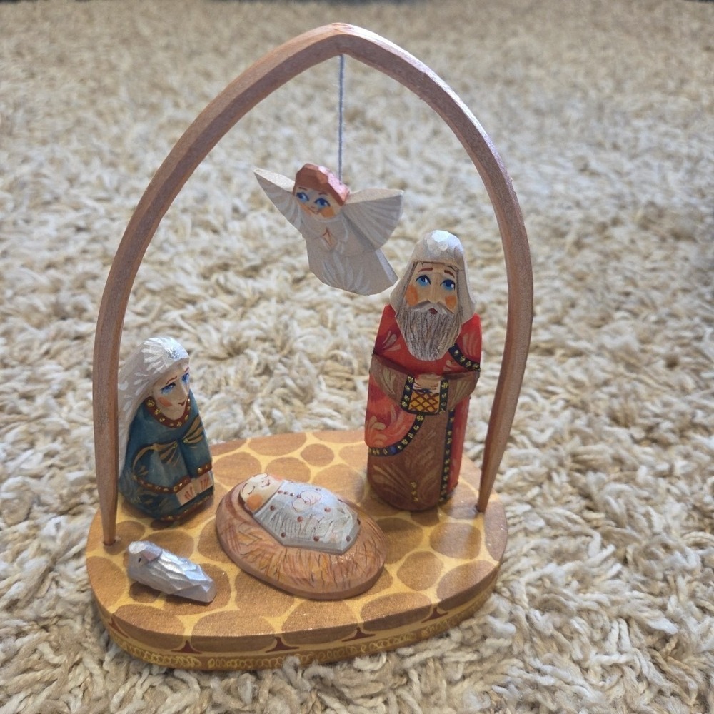 Nativity Set Scene Russian Wooden Hand Carved Hand Painted Christmas Decoration